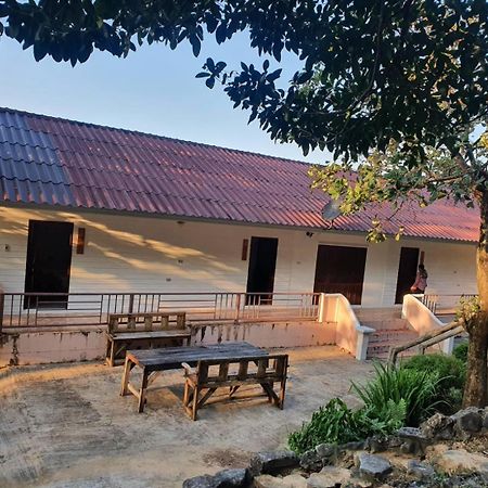 Ozone Chomdao Resort ワン・ナム・キアオ エクステリア 写真